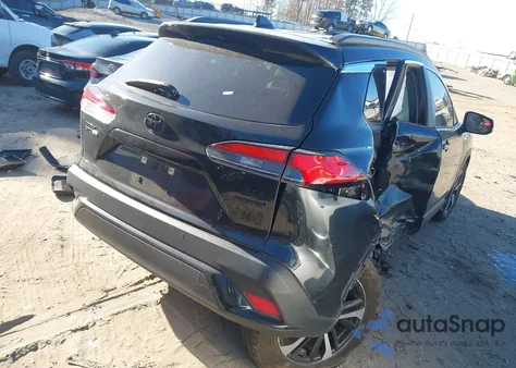 2024 Toyota Corolla Cross Hybrid Xse z USA, uszkodzony, nr VIN 7MUFBABG2RV031397